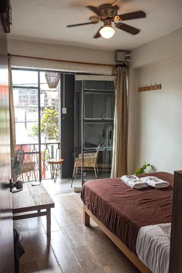 Black Llama Hostel Miraflores ลิมา ภายนอก รูปภาพ