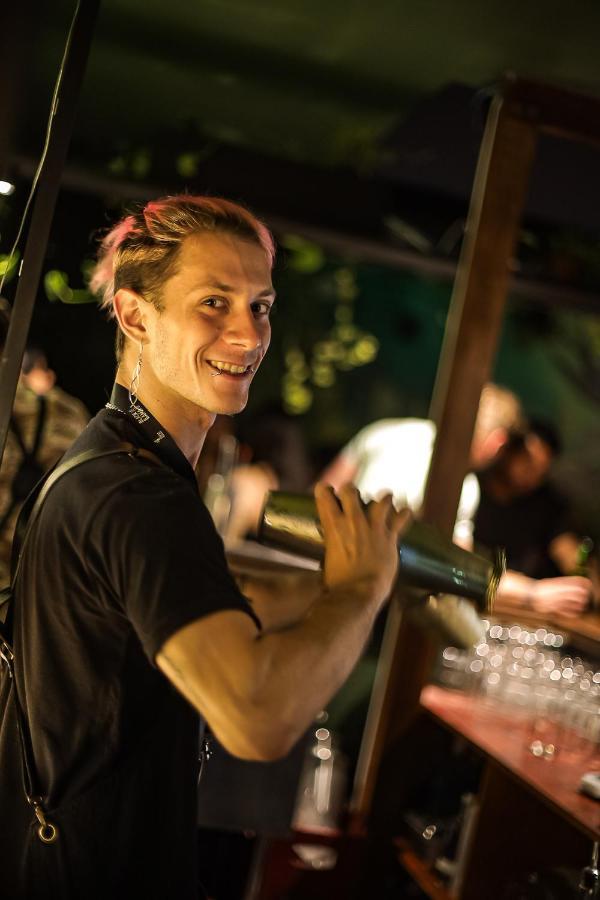 Black Llama Hostel Miraflores ลิมา ภายนอก รูปภาพ